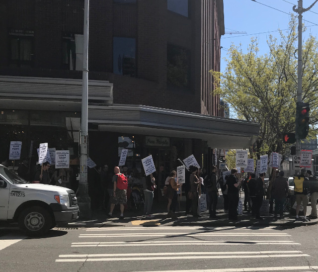 Purple Store Picket